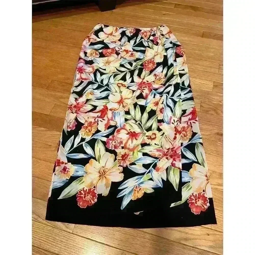 Talbots Women's A-Line Floral Silk Skirt Size 6 Multicolor Knee Length - Picture 5 of 7
